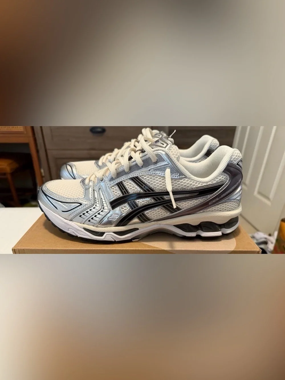 Men's White and Black Running Sneakers